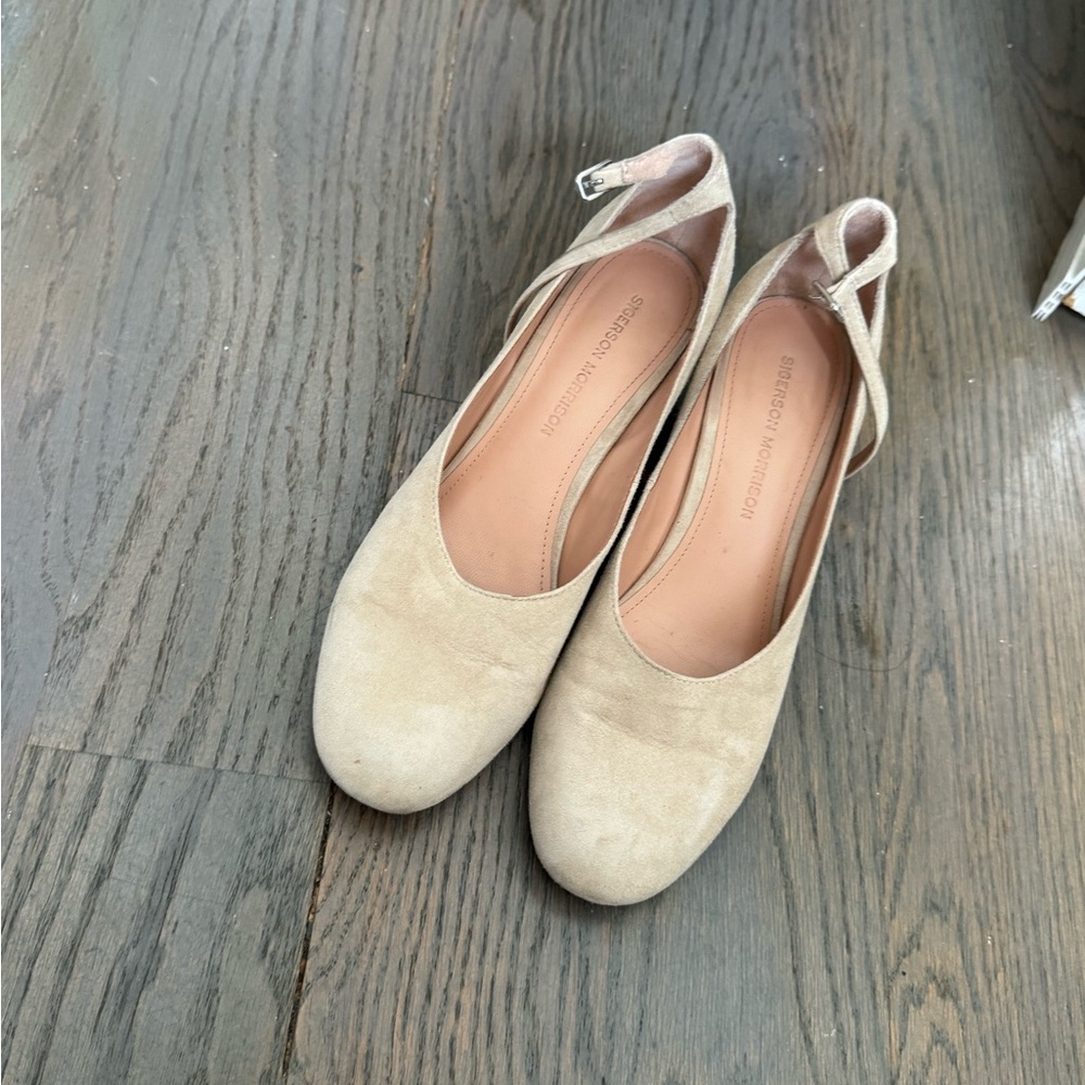 Sigerson Morrison Kairos Sand suede heels in 37.5